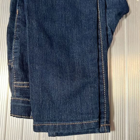 Girl’s Levi’s Denim Jeans - Picture 2 of 5